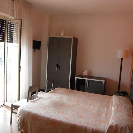 Hotel Renato Sesto San Giovanni Exterior photo