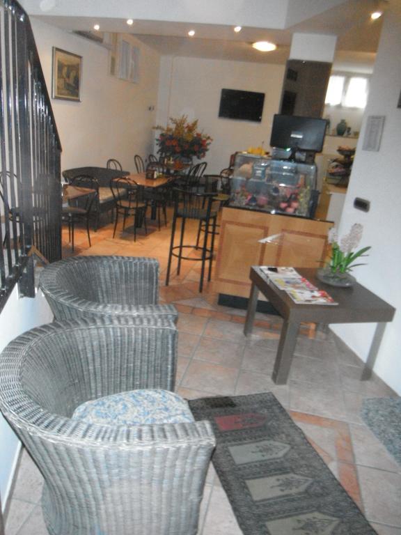 Hotel Renato Sesto San Giovanni Exterior photo